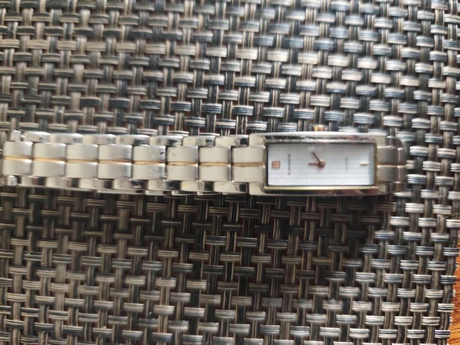 Продам часы 1000