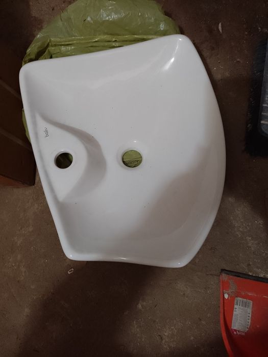 Umywalka nablatowa ceramiczna baliv