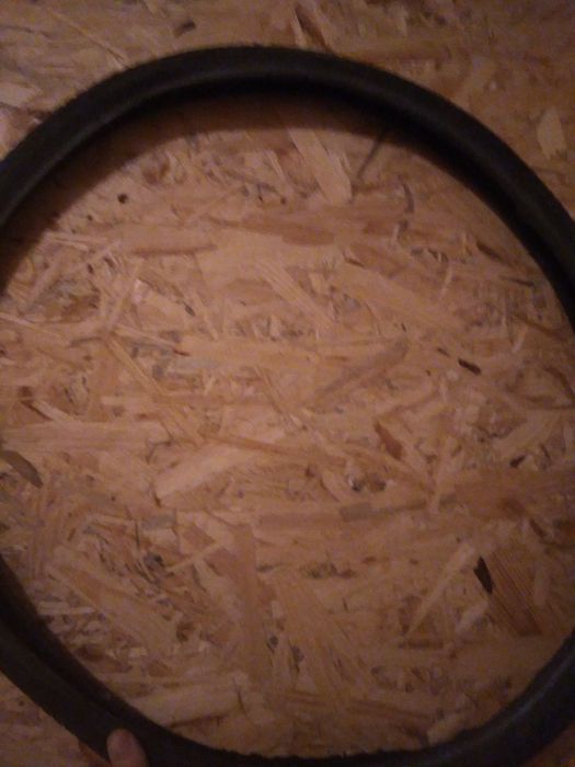 Новая покрышка на Салют !