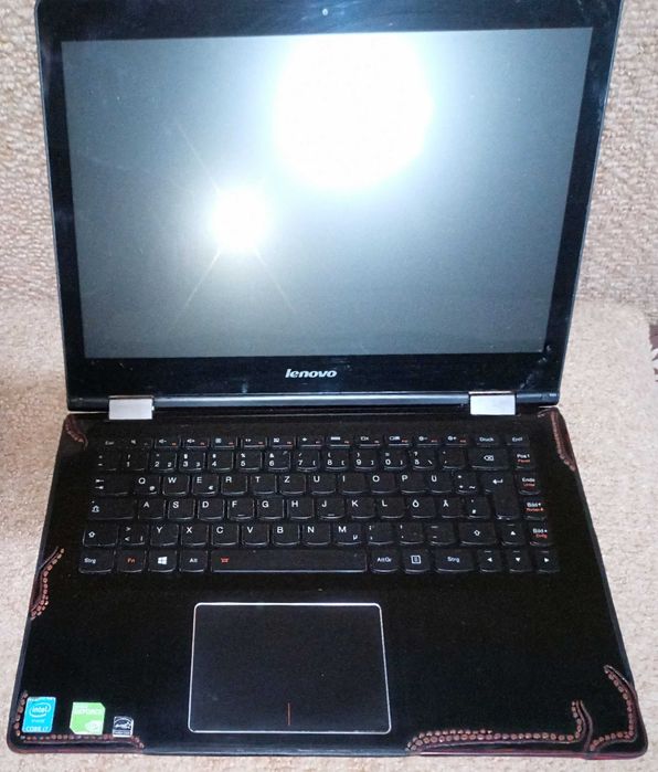 Lenovo Yoga 500 ноутбук сенсорный играть танки