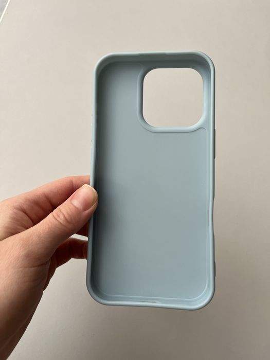 Nowe nieużywane etui na IPhone 16 pro