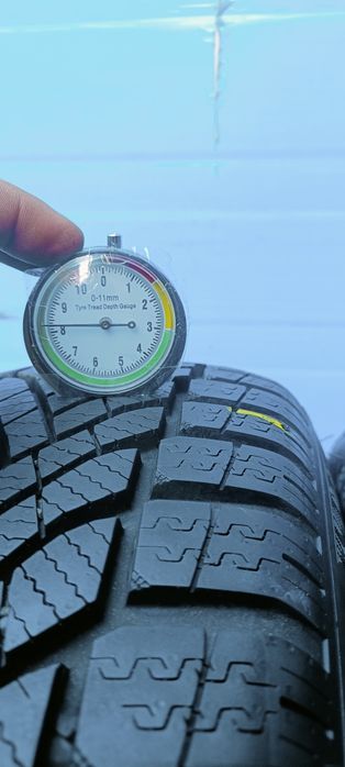 2x opony (61) 195/65R15 91T Semperit