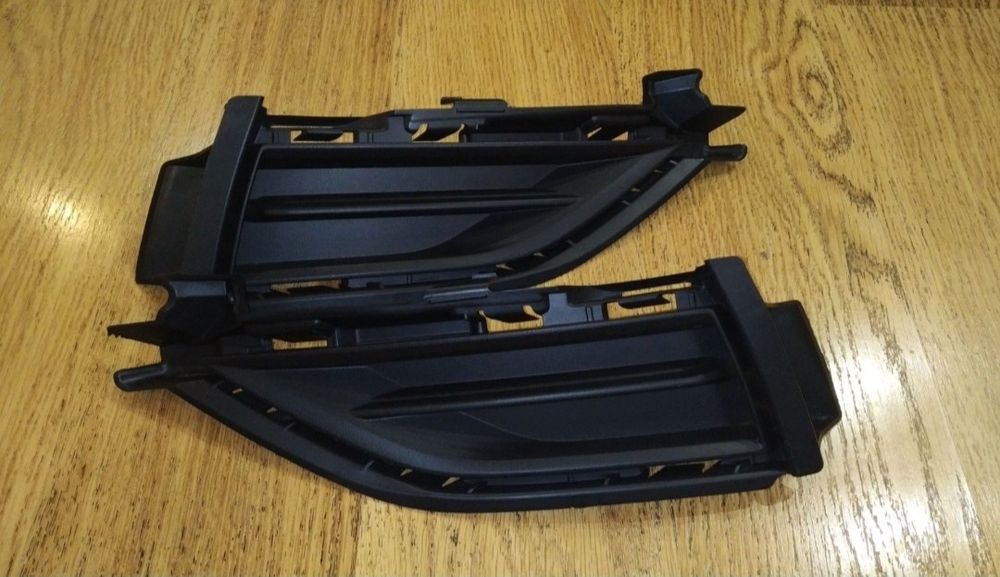 Заглушки ПТФ VW Golf 7 FL 2015-2019