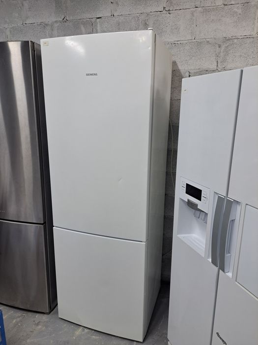 Сучасний високий холодильник з Європи від AEG fds5432 гарантія доставк