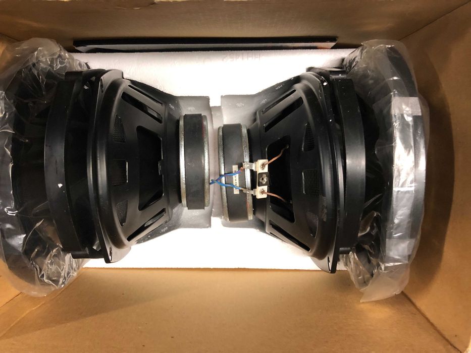 Głośniki samochodowe JBL GTO 963 MK II – 6x9, 3 - drożne