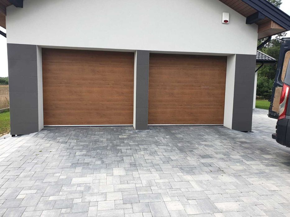 Brama garażowa segmentowa panelowa ocieplana 250 x 225