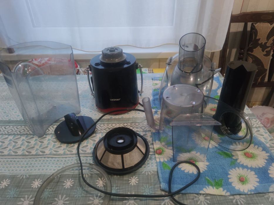Соковижималка Zelmer Тур 496