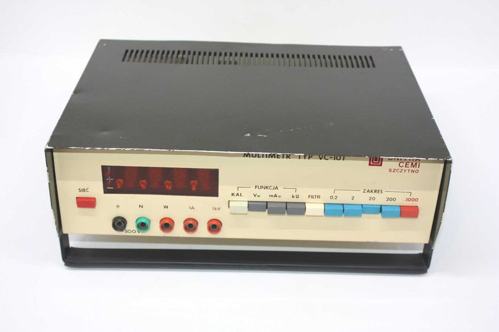 Multimetr cyfrowy Unitra Cemi VC-10T  na lampach NIXIE