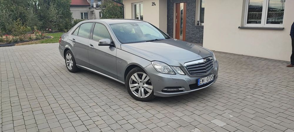 Mercedes-Benz Klasa E Mercedes W212 265 koni Zamiana na mniejsze automat DIESEL