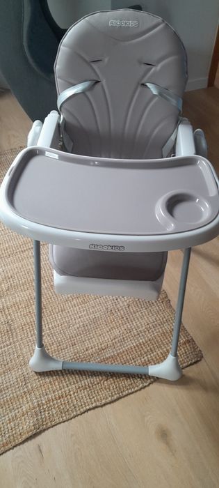 Krzesełko do karmienia Ricokids