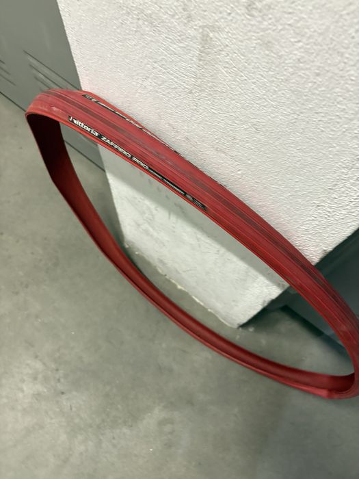 Pneu de rolo de treino