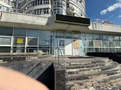 Офісне приміщення 1747,8 кв. м. Миколаїв,  Мостобудівників 17/11.