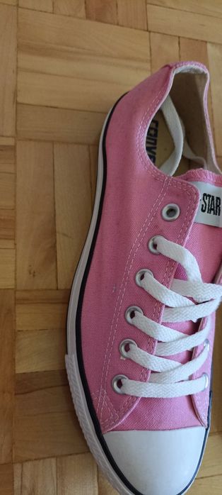 Różowe trampki Converse 40