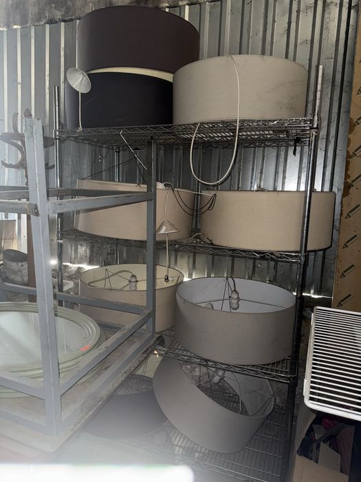 Продам столы полки и т д