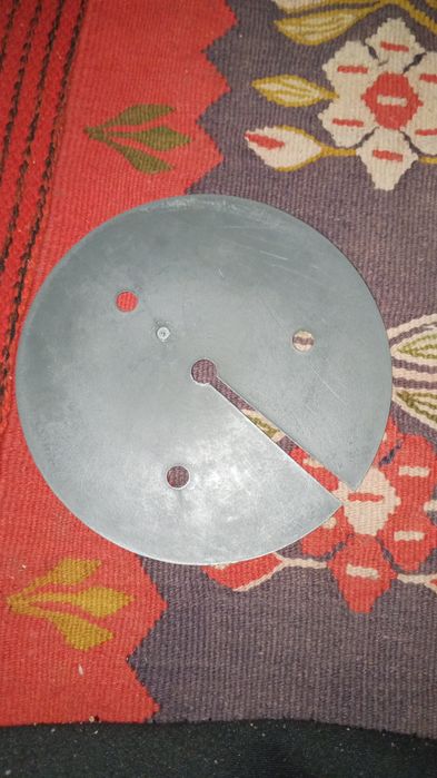 Підставка для жерлиці для зимової риболовлі