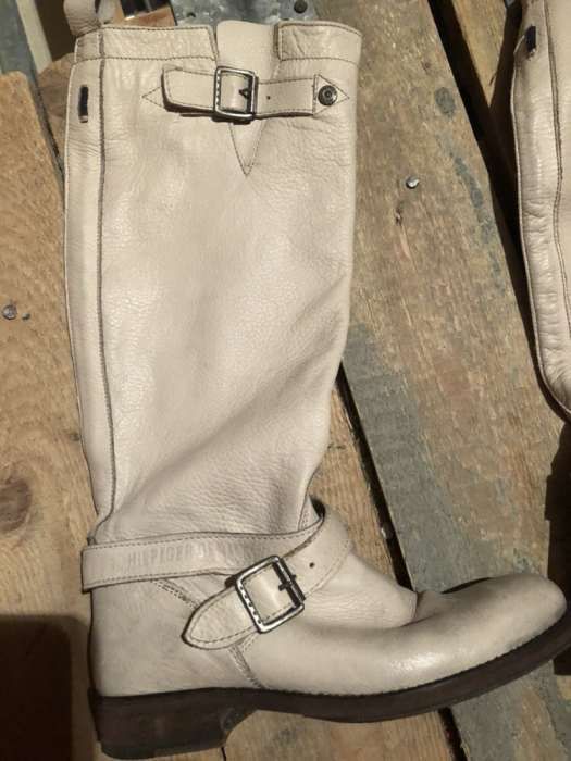 Kozaki Tommy Hilffiger