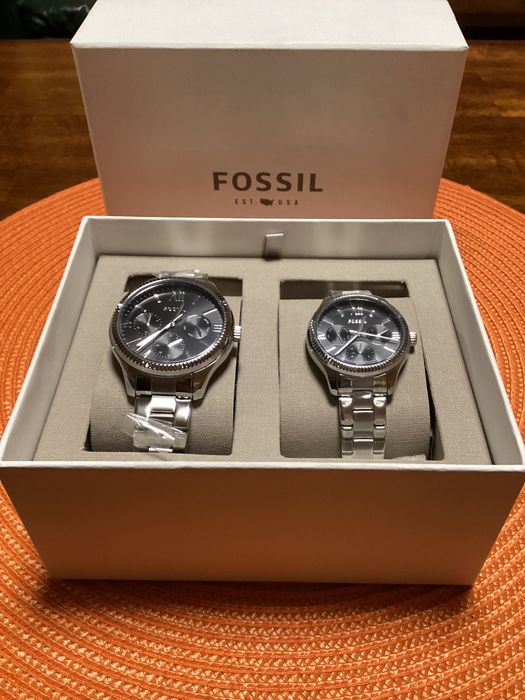 Komplet zegarków FOSSIL damski i męski Zestaw upominkowy, na prezent