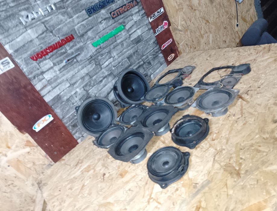 Колонка динамик музика BMW nokia philips HAES