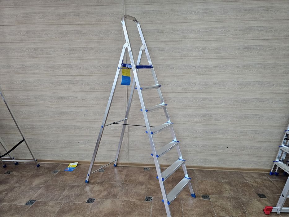 Лестница Стремянка Алюминиева на 7 ступеней До 200кг Украина Качество