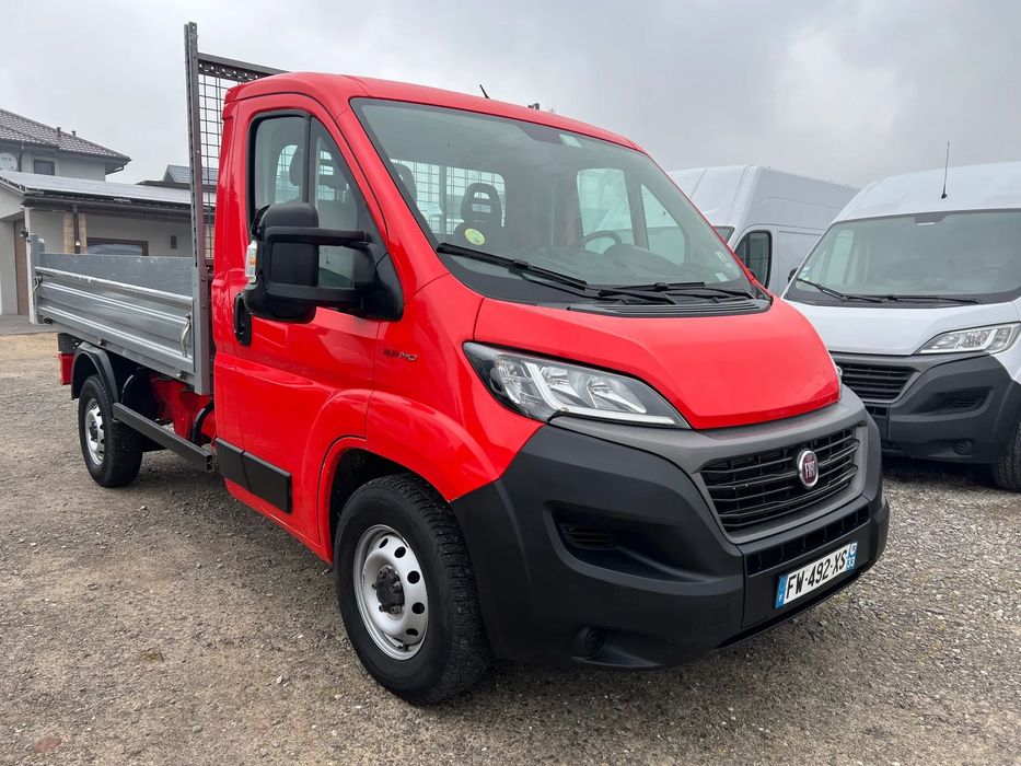 Fiat Ducato wywrotka 2,3 140 KM klima tempomat  oryginalna wywrotka pełna faktura vat 23% cena netto 67900 zł