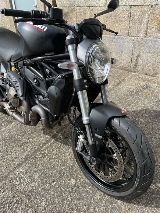 Ducati Monster 821 - 1300Km