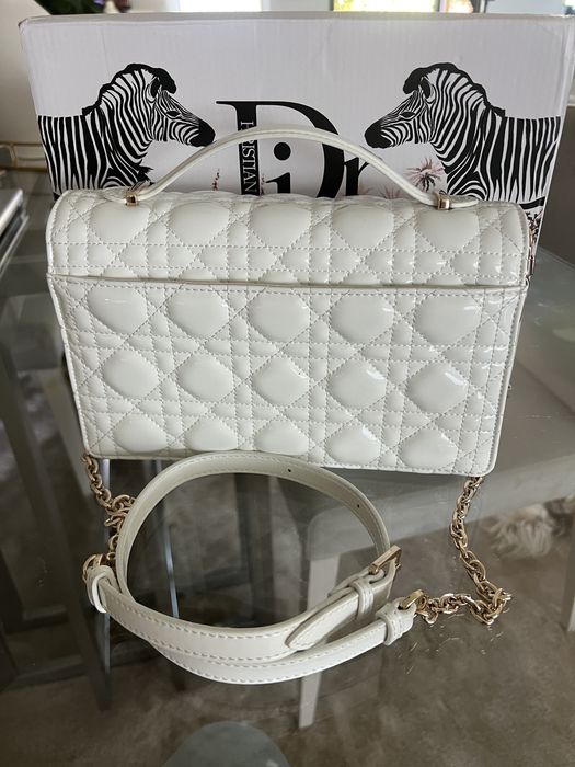 Saco Dior novo com fotos