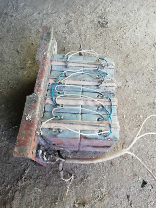 Конденсатори спаяні