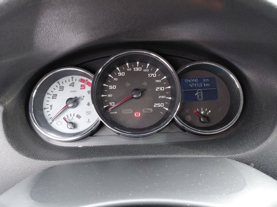 Megane GTline-110cv , 12/2010 primeira mão. 196.000k