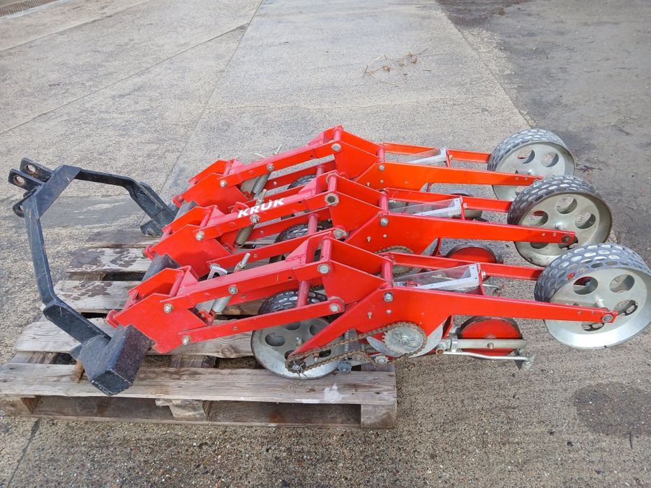 Siewnik do warzyw punktowy, łyżeczkowy Kruk