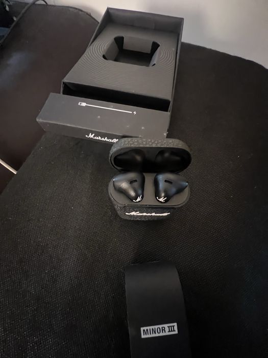 Auriculares marshall minor 3