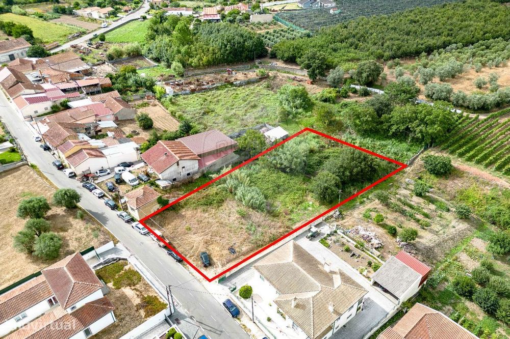 Terreno  para venda — Vilarinho do Bairro, Aveiro
