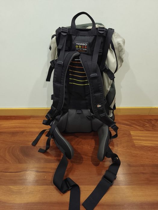 Mochila Lowe Alpine frontier 65+15