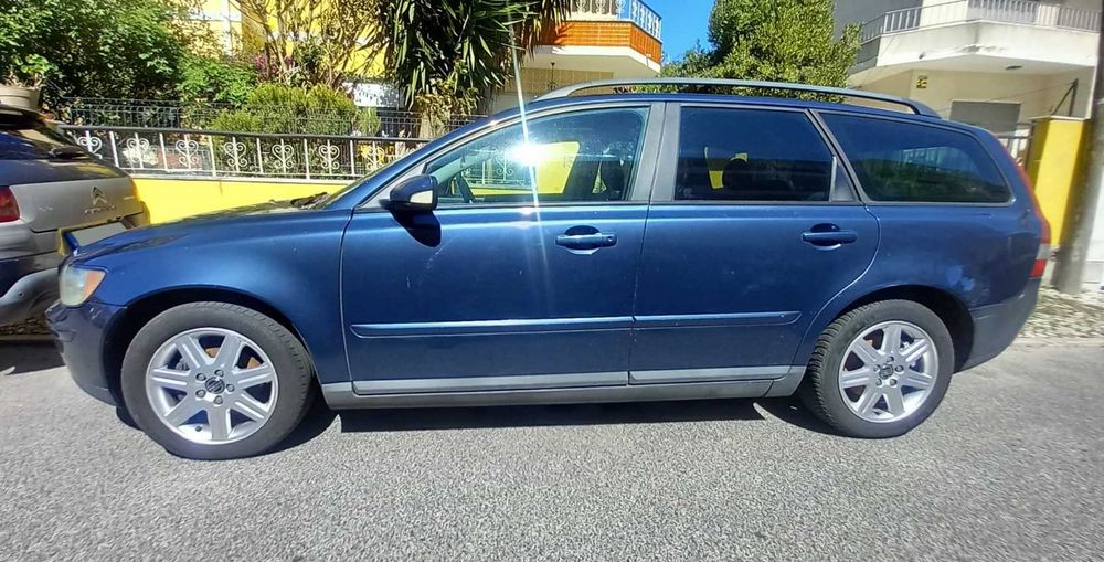 Volvo V50 Azul-Escuro 5 Portas
