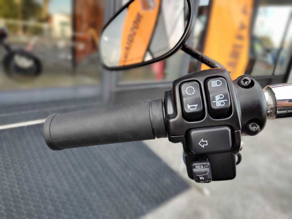 Harley Davidson FLSB Sport Glide 21