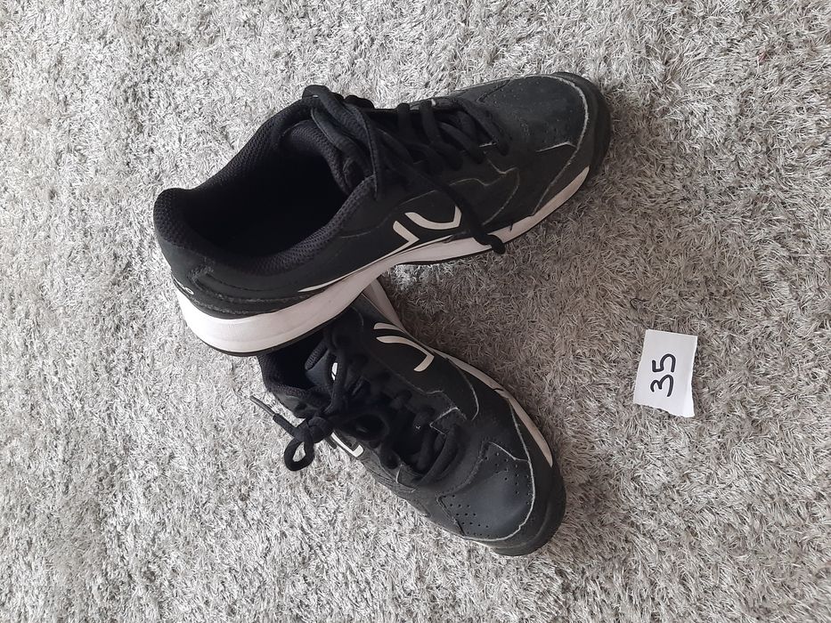 Tenis numero  n 34