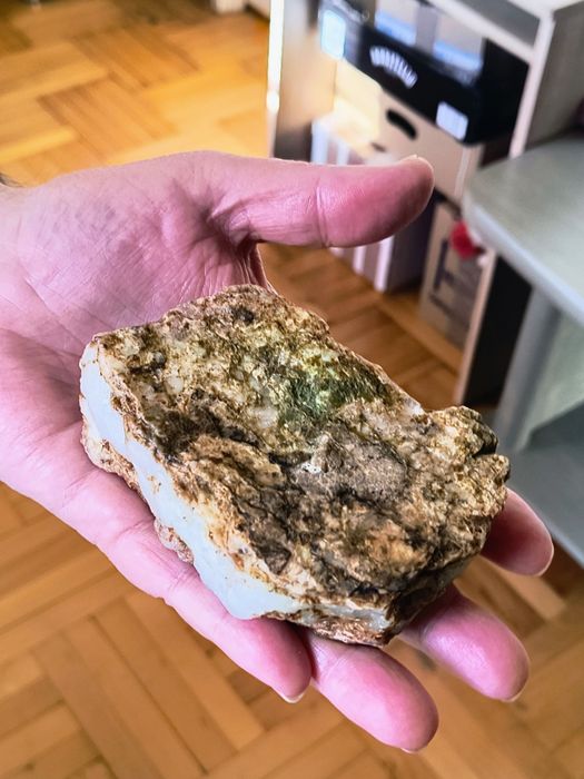 Kamień szlachetny, Chryzopraz