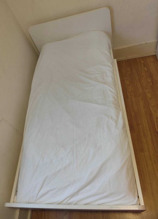 Cama extensível criança IKEA