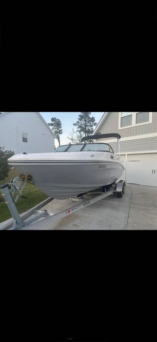 Motorówka Bayliner vr6 2017, 165 mth.