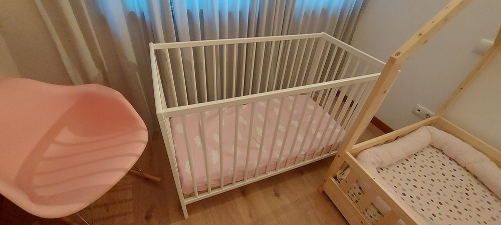 Berço + Colchão Ikea