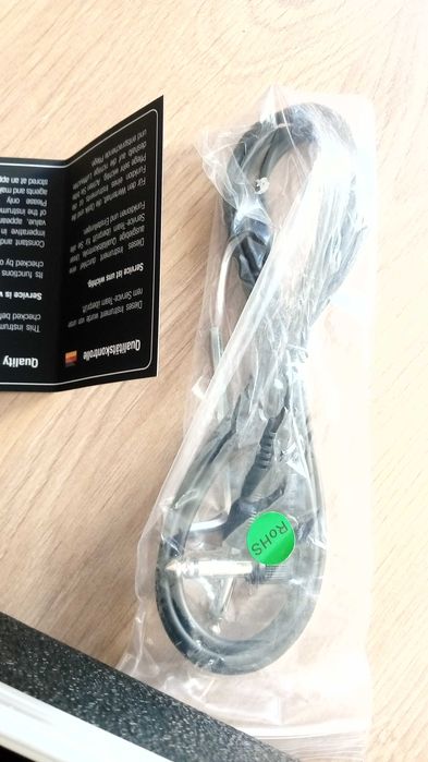 Conjunto guitarra + estojo Deluxe - novo.