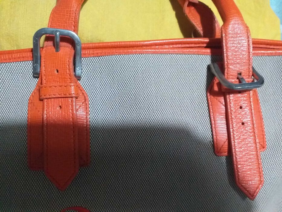 Mala BURBERRY Original como nova