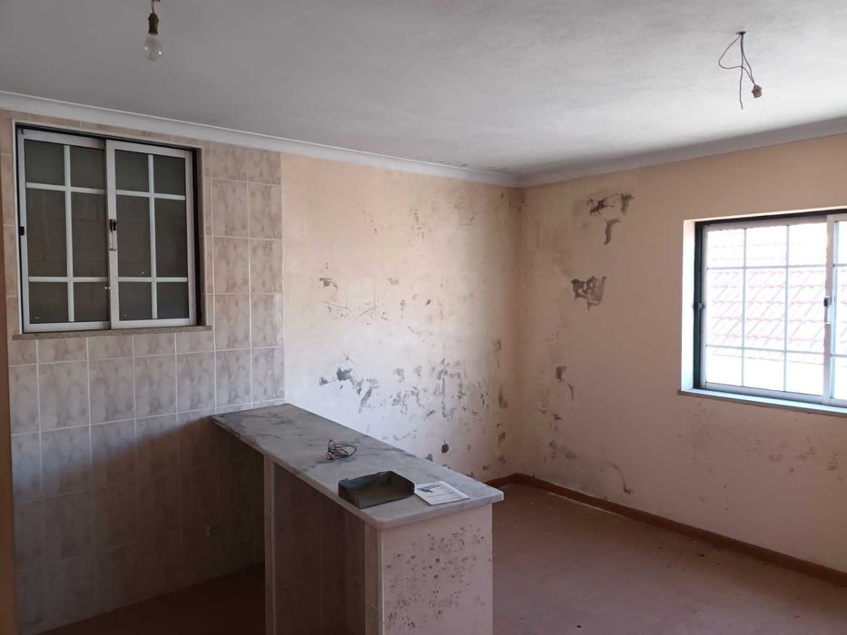 Casa para dividir em 3 apartamentos