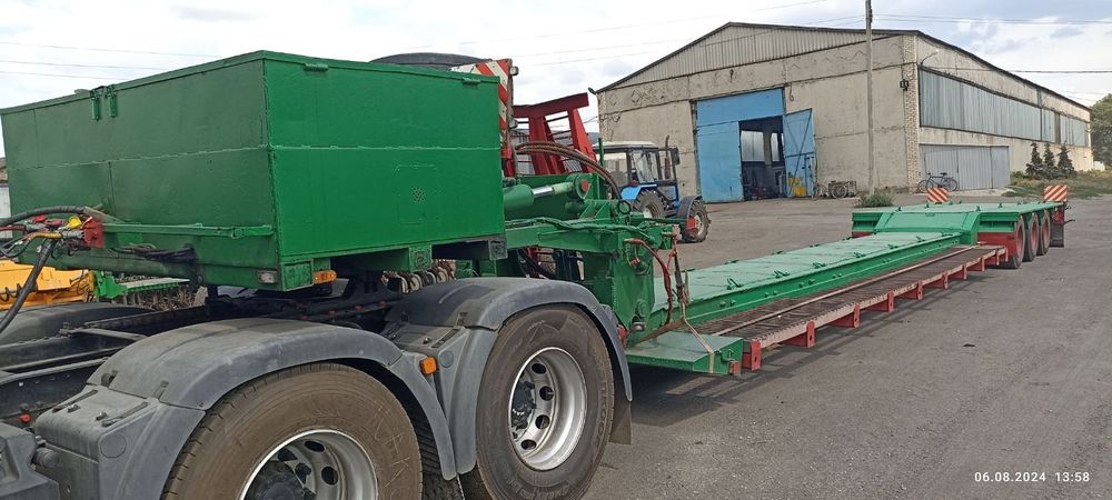 Трал для перевозок техники