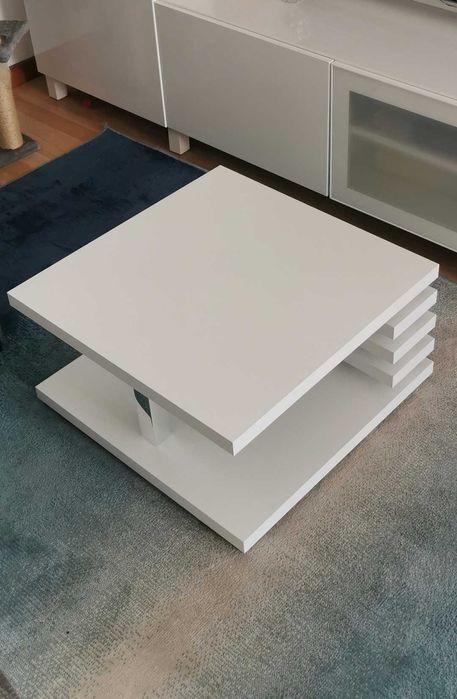 Mesa de centro c/ tampo vidro 60x60