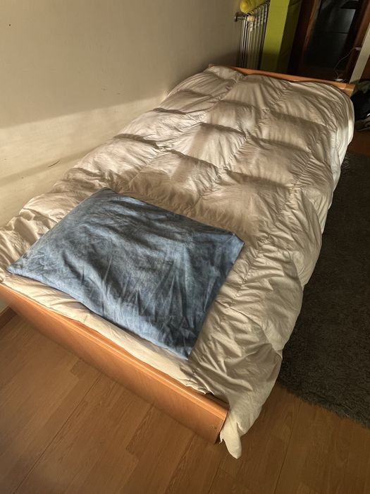 Cama solteiro com colchão