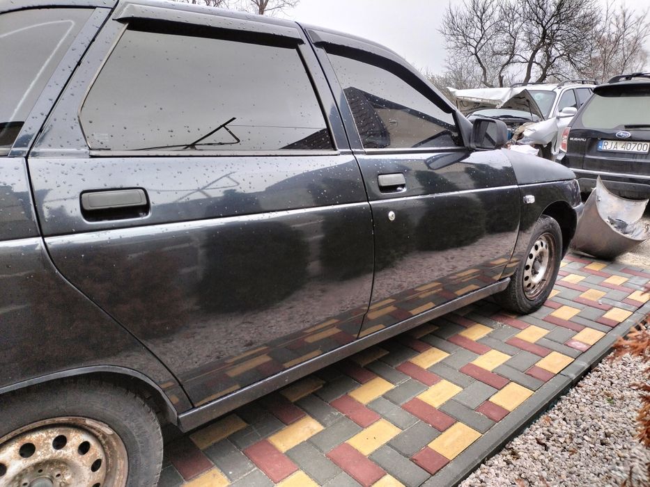 Двері ВАЗ 2110 2112