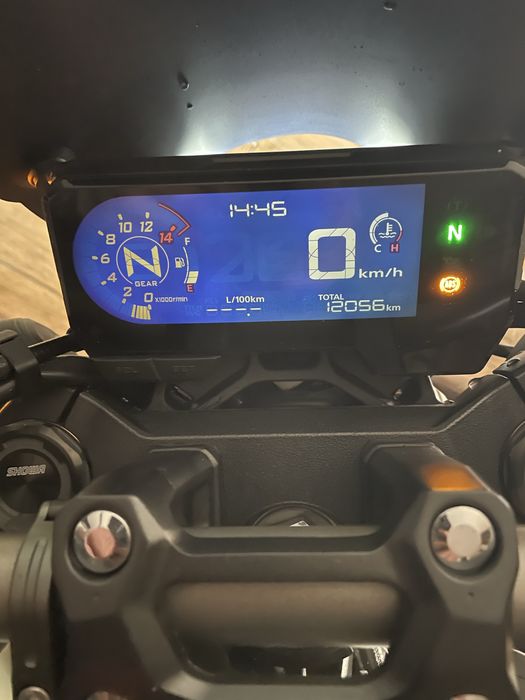 Honda CB 650 RA como nova