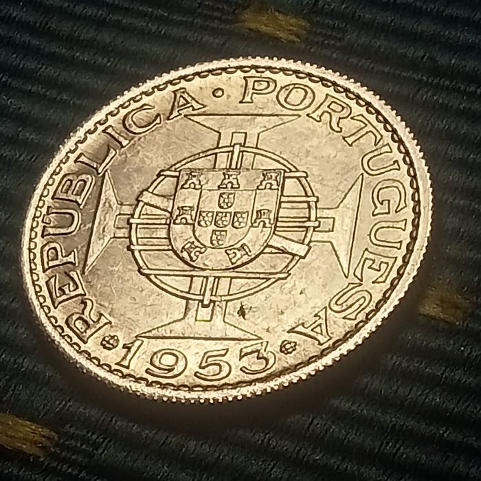 moeda  prata 10.00  escudos Cabo Verde 1953