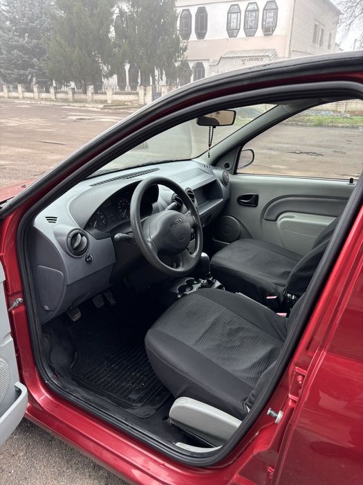 Продам Лача Логан газ/бензин