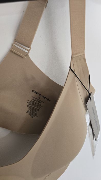 Biustonosz bezszwowy